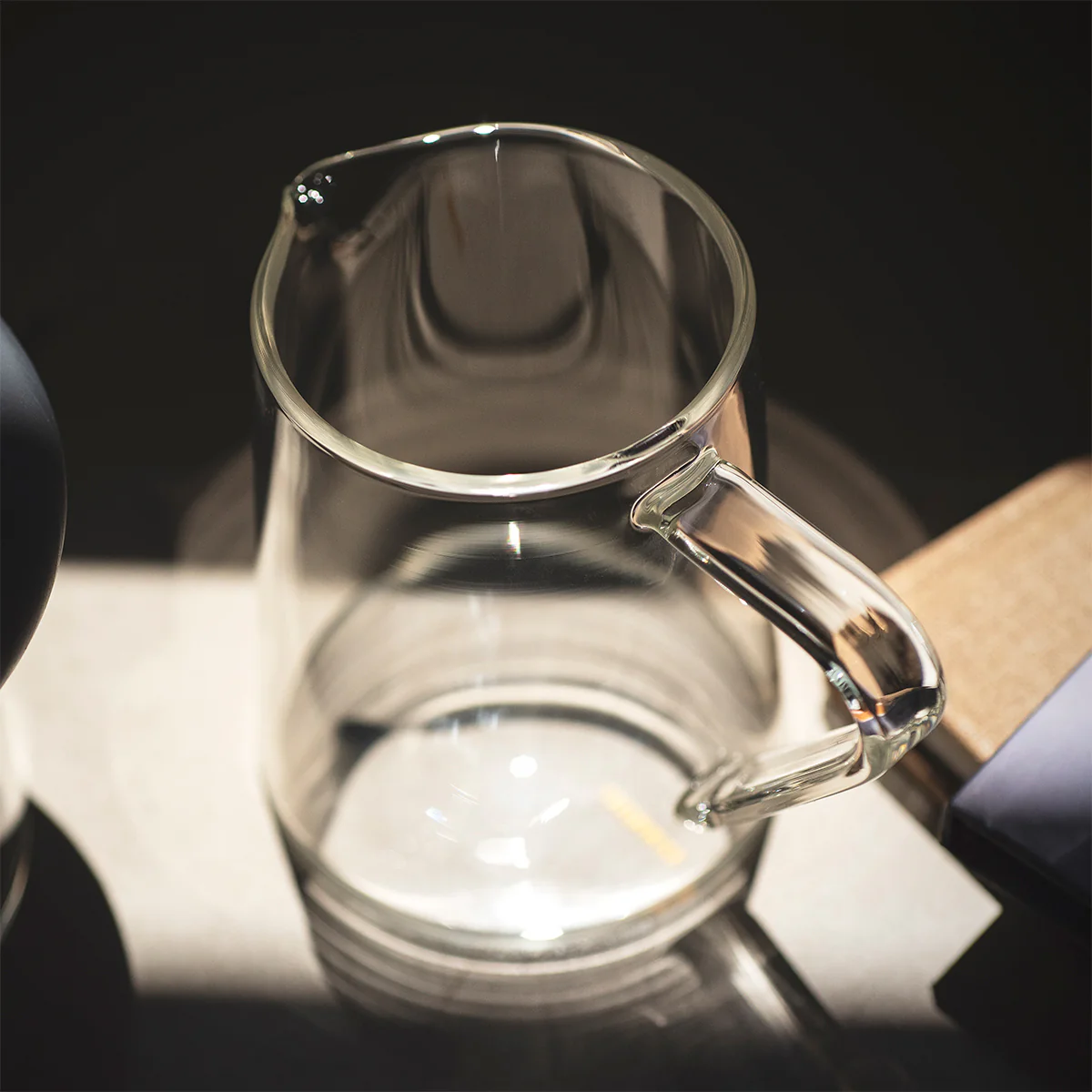 Loveramics Brewers Tall Glass Jug 500ml (Clear) - Image 3